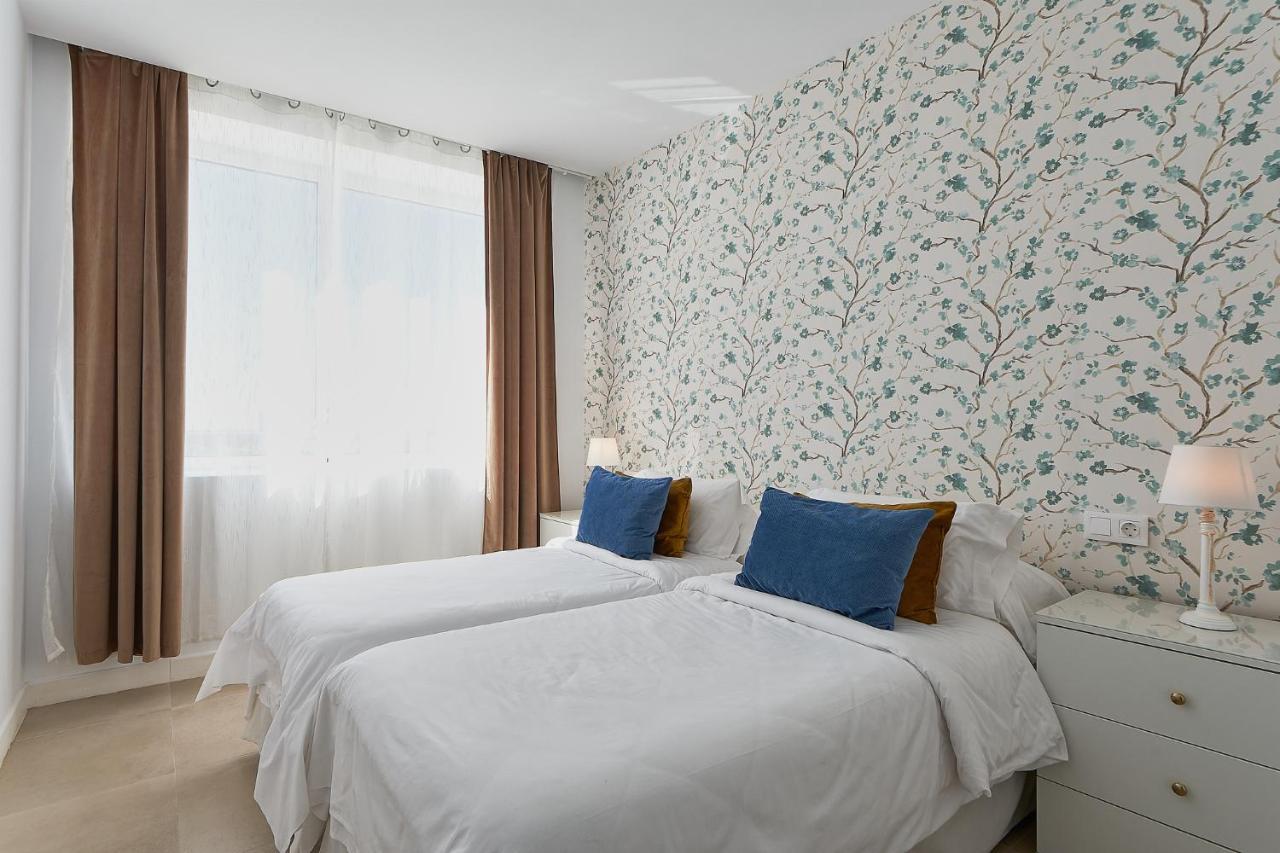 Suite Deluxe Face Mer Apart Malaga Ngoại thất bức ảnh